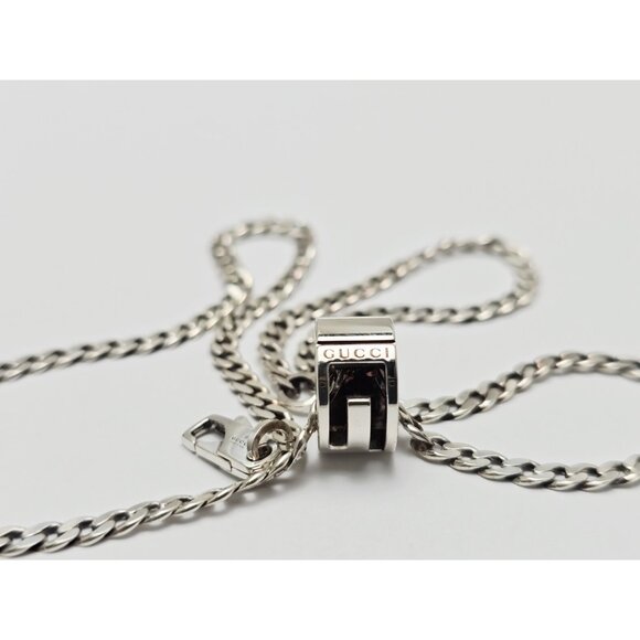 Gucci G Cut Out Round Circle Sterling Silver Charm Pendant Curb Chain Necklace - Picture 8 of 16